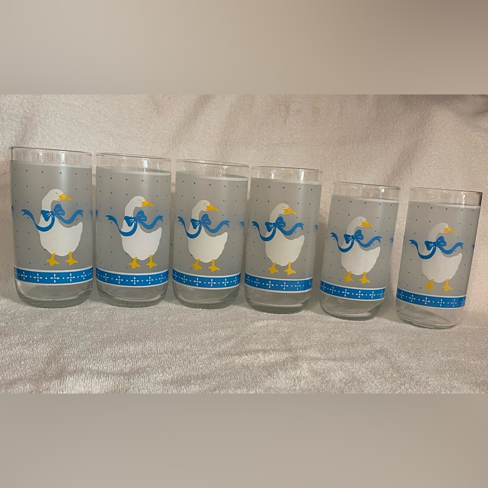 Vintage Libbey Country Goose Frosted Tumblers